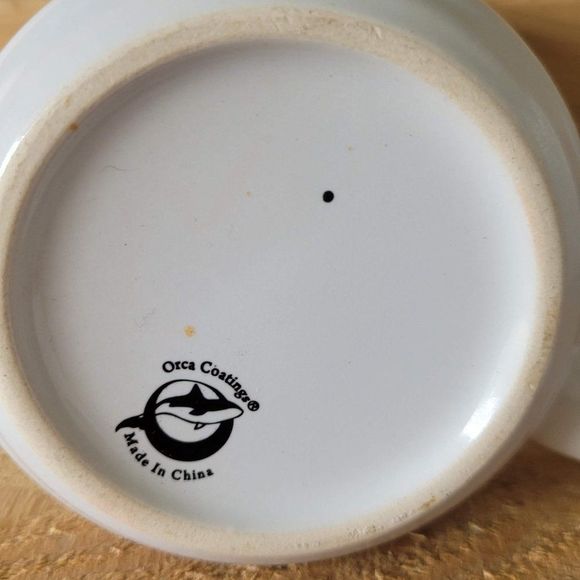 Disney Set of 2 Collectible Coffee Mugs, Beauty and the Beast full sized cups - Picture 11 of 16